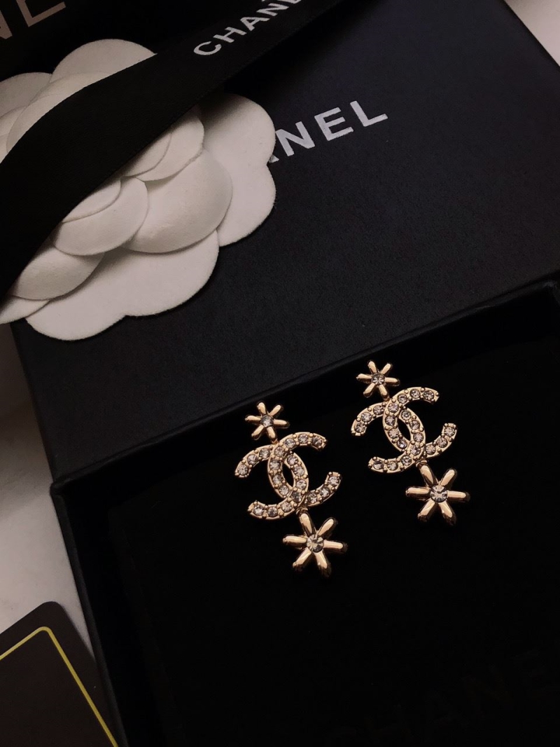 Ch**el earrings